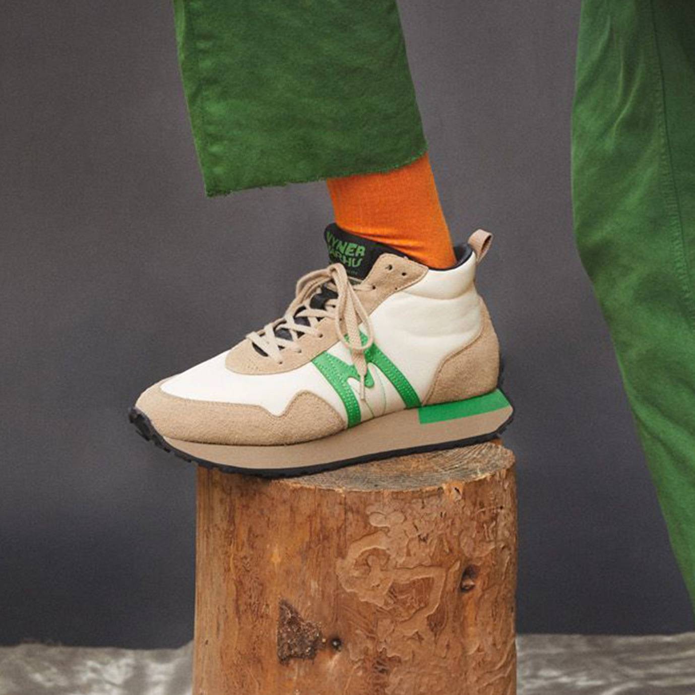 Karhu x vyner ''m-runner'' - smoke gray / snow white – Karhu US