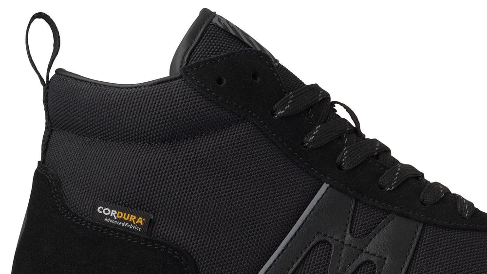 Karhu M-Runner - Caviar / Caviar