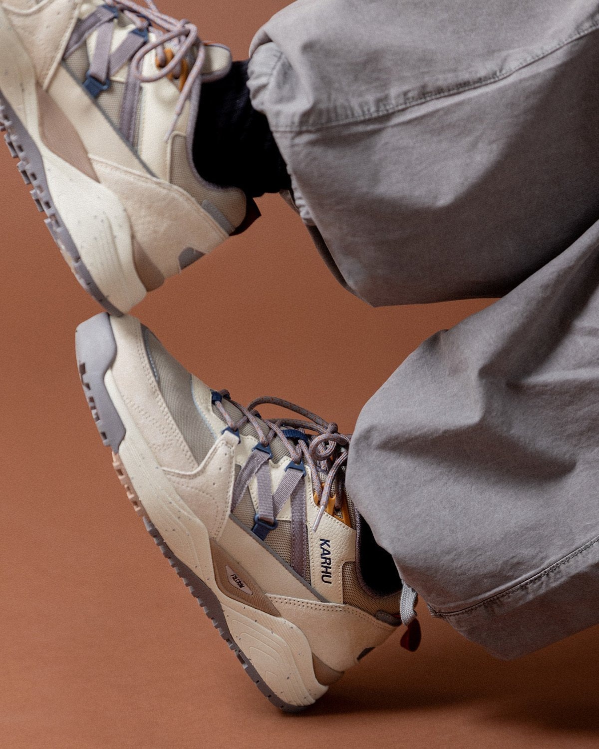 Karhu Fusion XC Silver Lining / Gull​