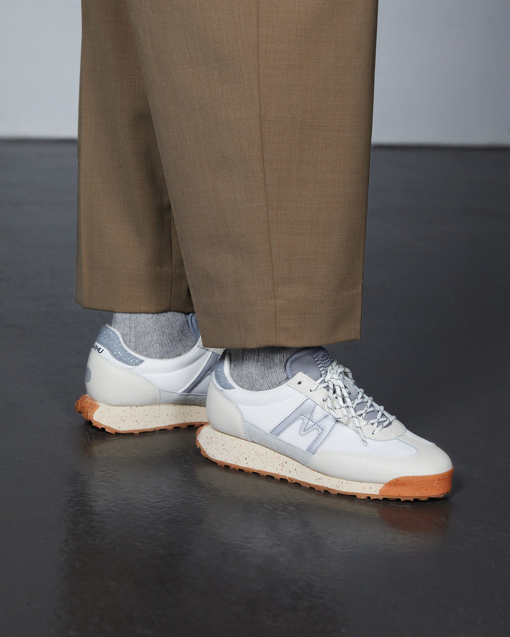 Karhu Mestari Control Lily White / Silver – Karhu US