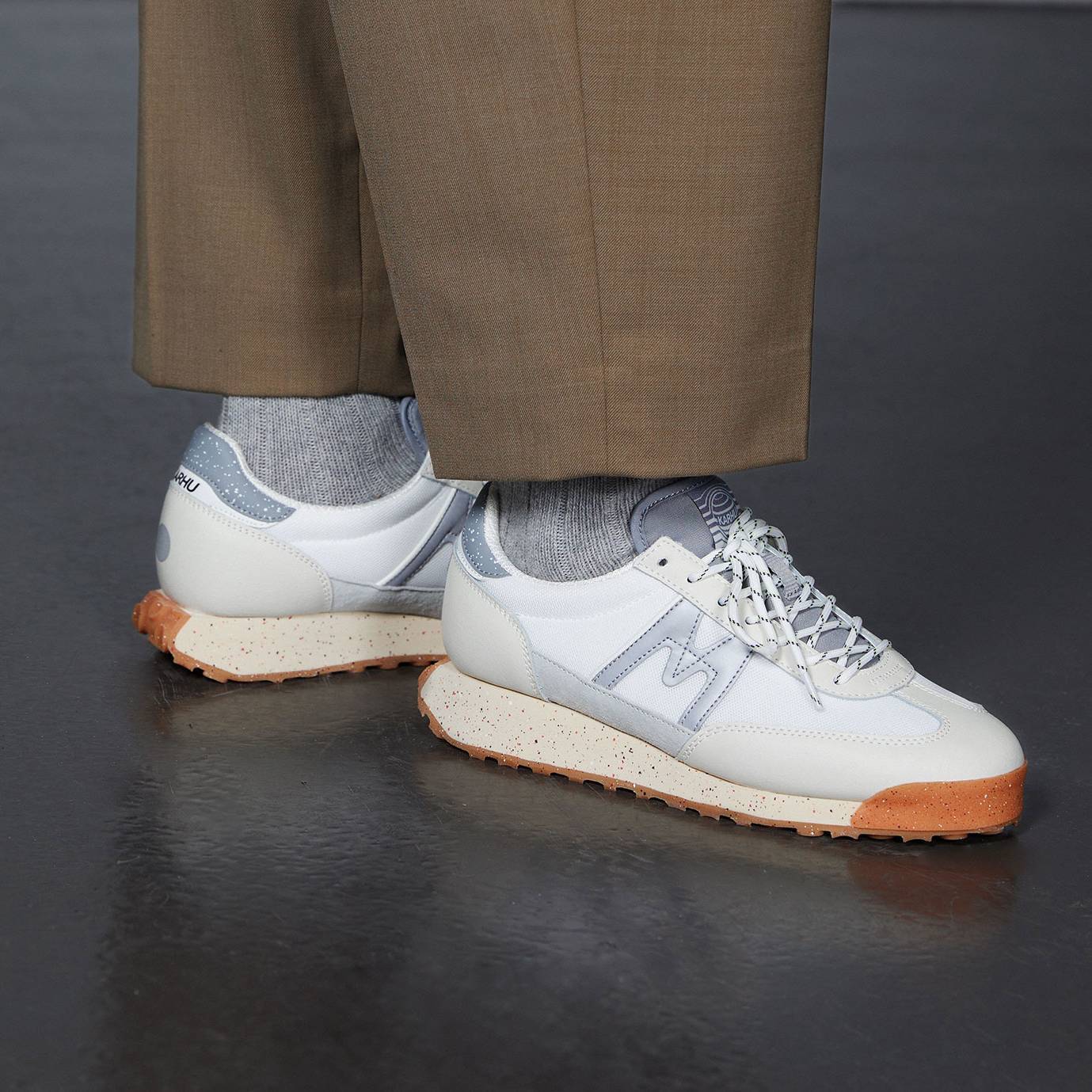 Karhu Mestari Control Lily White / Silver – Karhu US