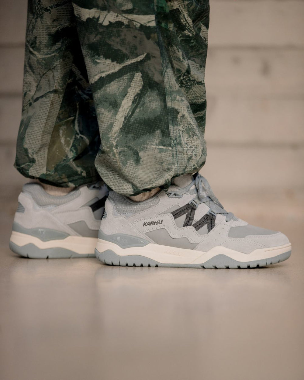 Karhu Fusion XT Lunar Rock / Magnet - F8050006 Lifestyle sneakers – Karhu US