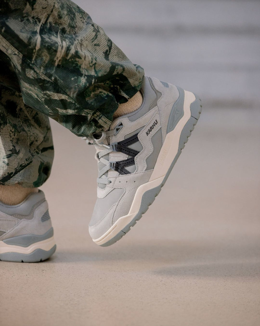 Karhu Fusion XT Lunar Rock / Magnet - F8050006 Lifestyle sneakers – Karhu US
