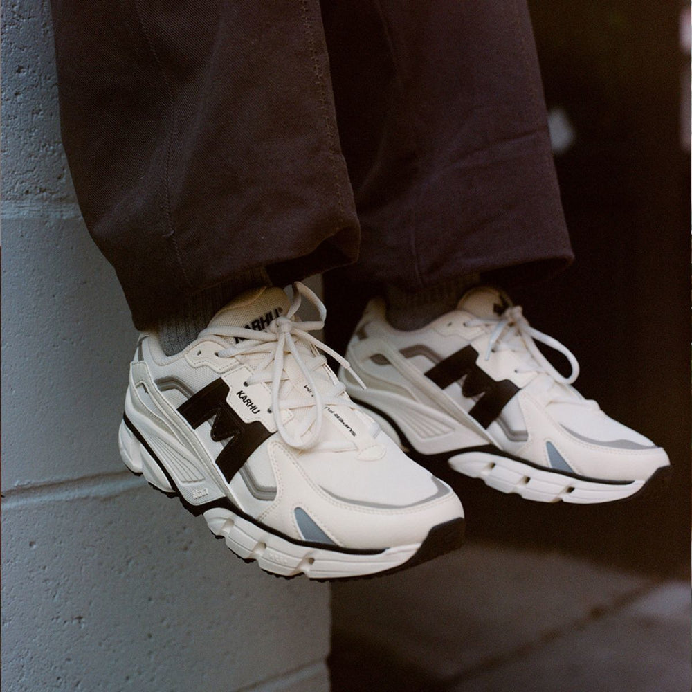 Karhu Super Fulcrum Vanilla Ice / Black - Lifestyle sneakers – Karhu US