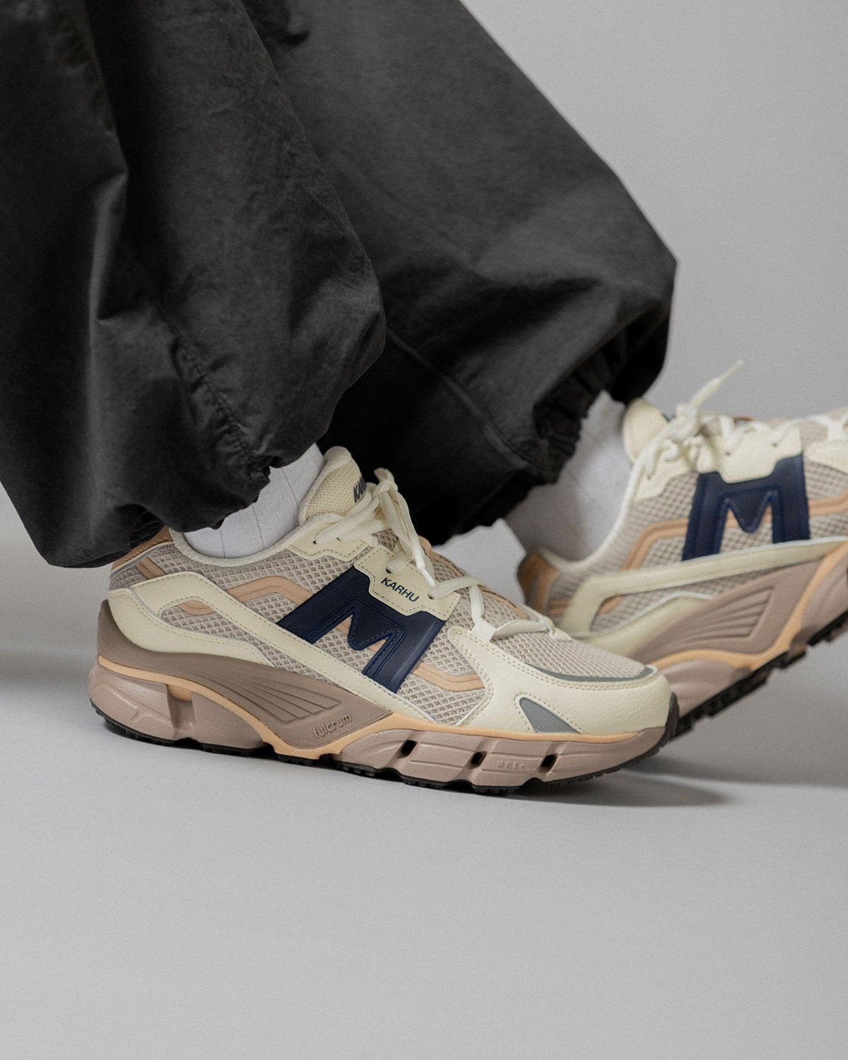 Karhu Super Fulcrum Solitary Star / Naval Academy – Karhu US