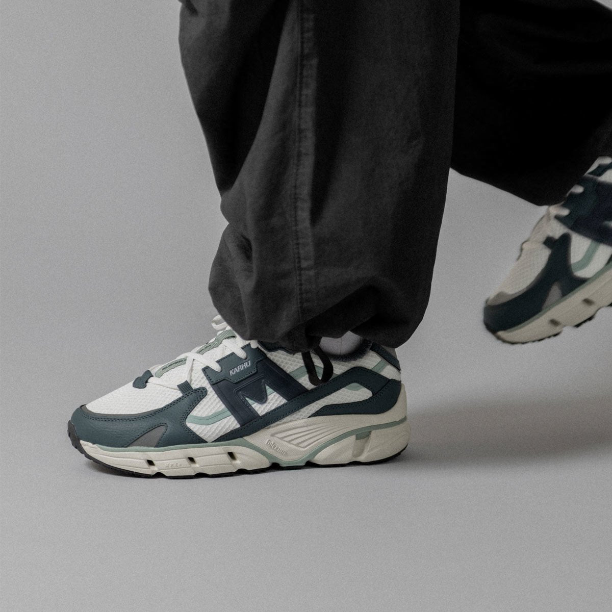 Karhu Super Fulcrum - Stormy Weather / India Ink - Lifestyle sneakers – Karhu US