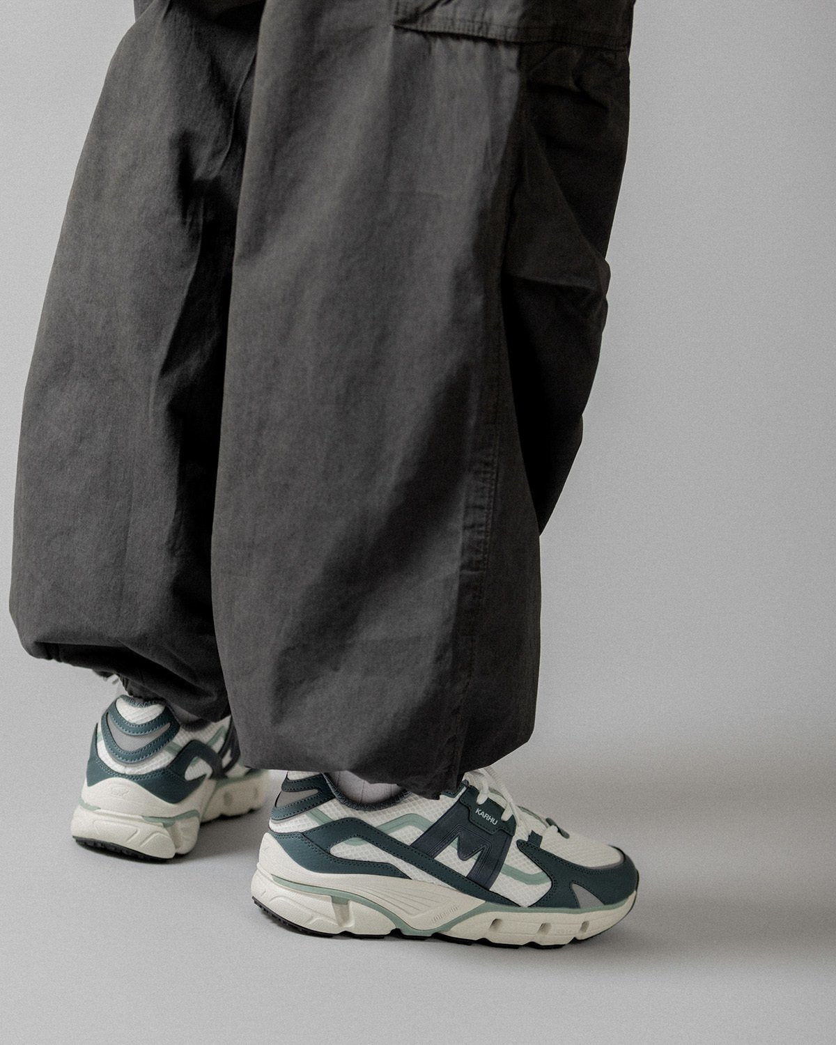 Karhu Super Fulcrum - Stormy Weather / India Ink - Lifestyle sneakers – Karhu US