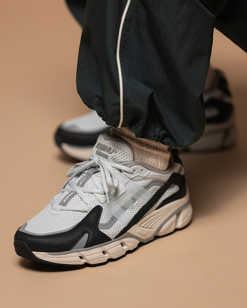 Karhu Super Fulcrum Jet Black / Dawn Blue - Lifestyle sneakers – Karhu US
