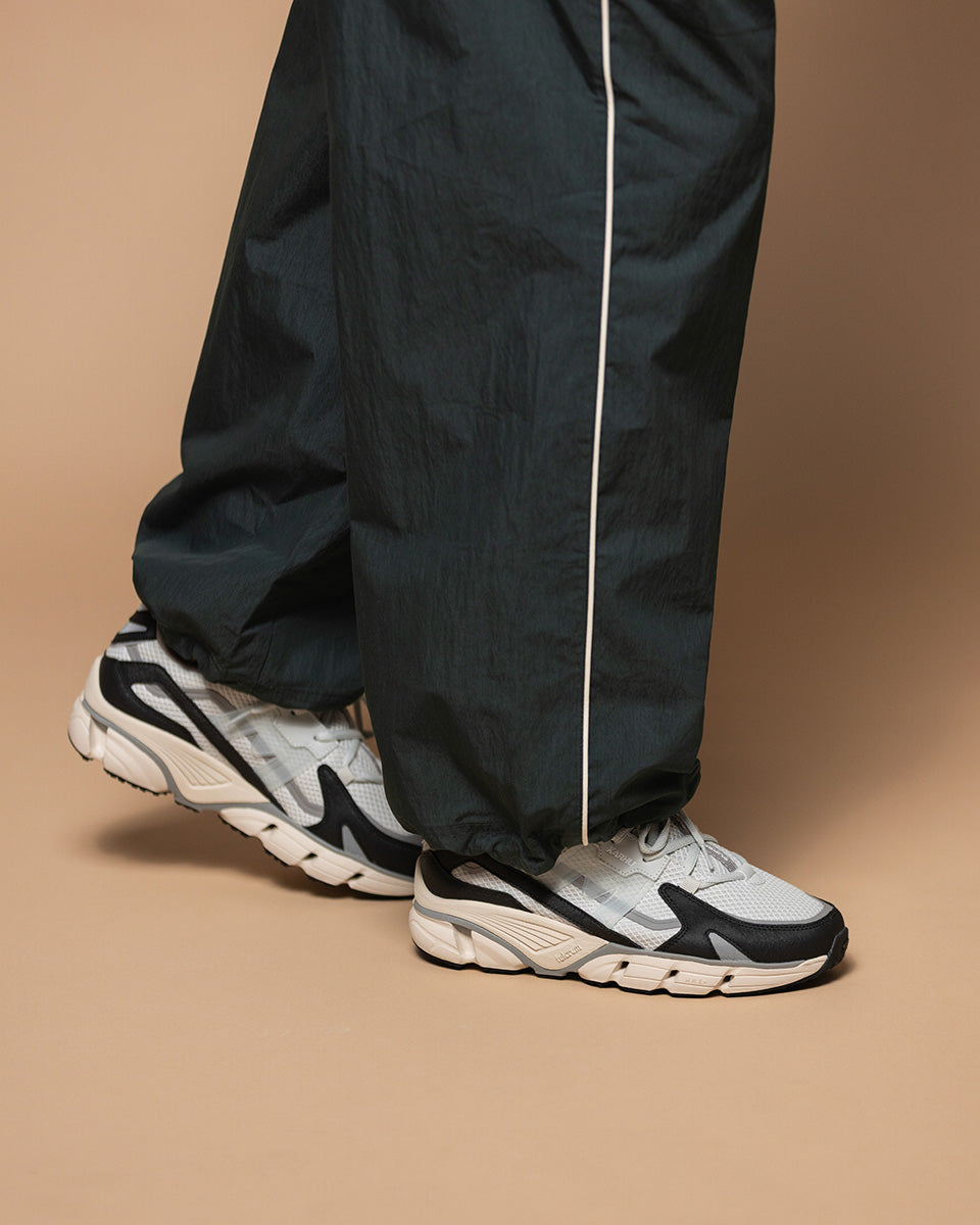 Karhu Super Fulcrum Jet Black / Dawn Blue - Lifestyle sneakers – Karhu US