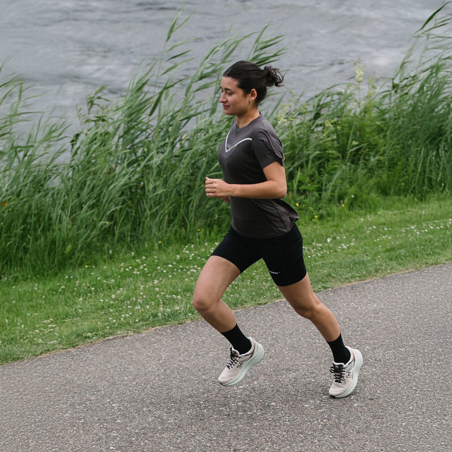 Karhu women's running T-shirt Kambaba / Icicle – Karhu US