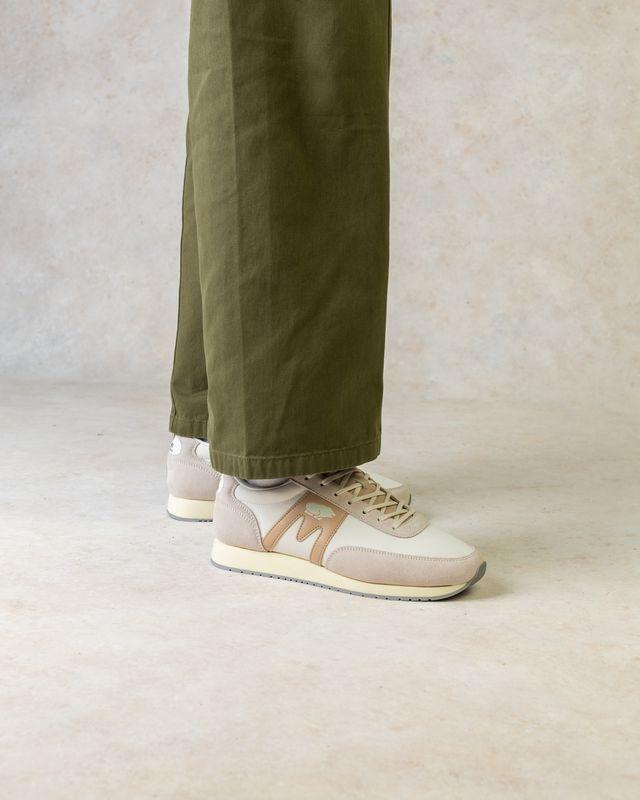 Albatross 82 | Men Karhu Albatross 82 Whitecap Gray / Toasted Almond F807053 Sneakers