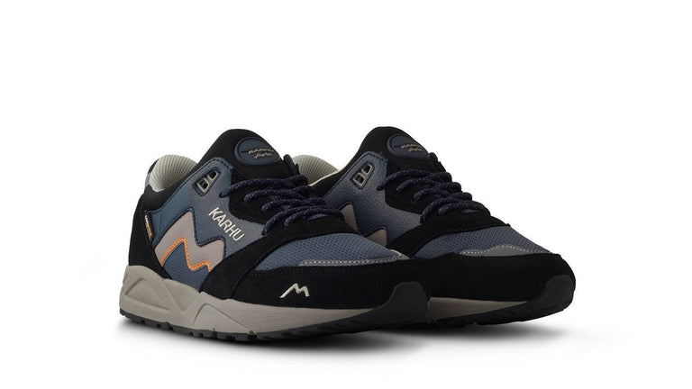 Aria 95 | Men Karhu KARHU Aria 95 Caviar / Vintage Khaki F803118 Sneakers