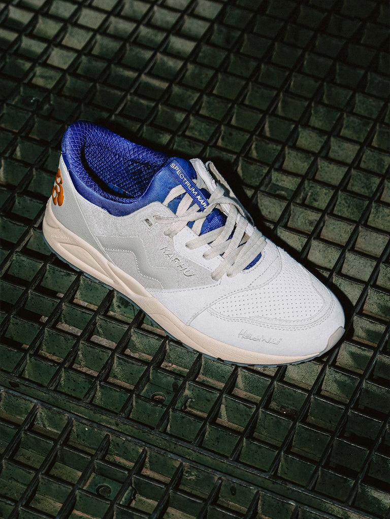 Aria 95 | Men Karhu X Spectrum Aria 95 - Silver Birch / Spectrum Blue