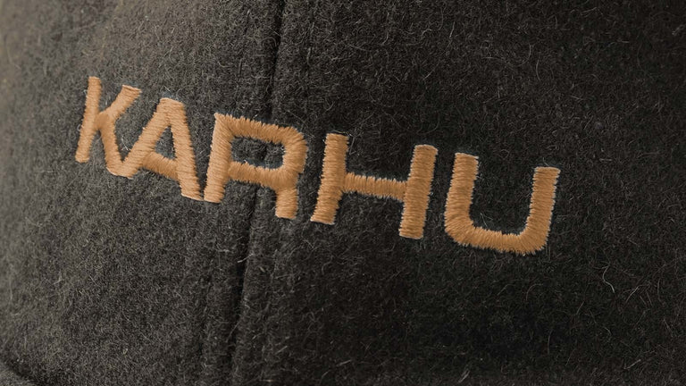 Caps | Men Karhu Logo Cap - Dark Olive / Brown Sugar