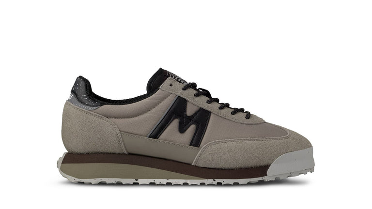 Mestari Control | Men Karhu Mestari Control - Vintage Khaki / Caviar