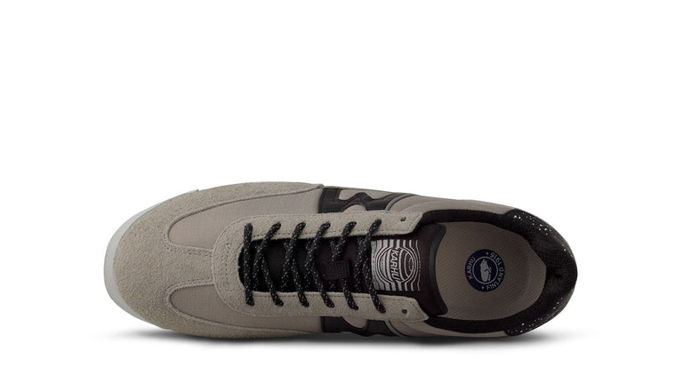 Mestari Control | Men Karhu Mestari Control - Vintage Khaki / Caviar