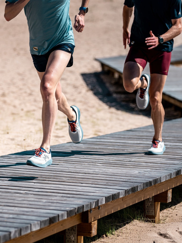 Running Shoes | Men Karhu Ikoni 2.0 Dune Pack Running Shoe